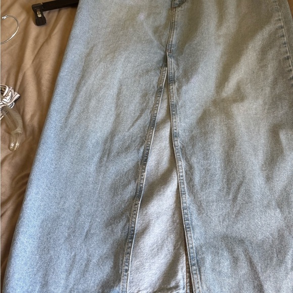 Gianni Bini Light Blue  long Denim Skirt - Picture 5 of 6